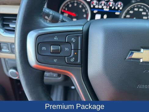 Used 2021 Chevrolet Tahoe Premier w/ Premium Package image 24