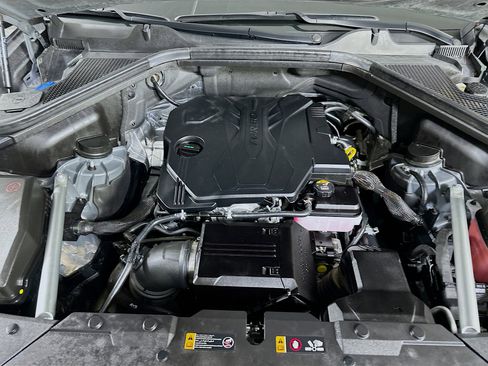 Used 2025 Genesis GV80 2.5T Standard AWD/4WD image 33