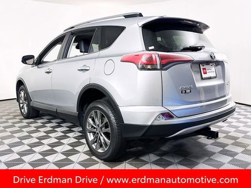 Certified 2018 Toyota RAV4 Limited image 21