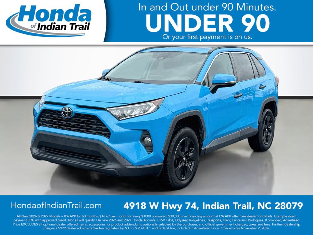 Used 2019 Toyota RAV4 XLE FWD image 3
