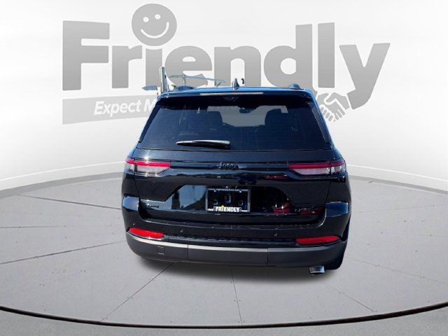 Used 2024 Jeep Grand Cherokee Limited w/ Luxury Tech Group II AWD/4WD image 6