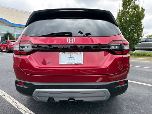 Certified 2025 Honda Pilot EX-L image 7