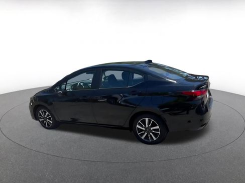 Used 2025 Nissan Versa SV FWD image 10