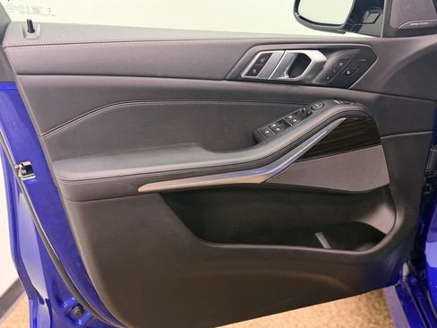 Used 2025 BMW X5 M60i AWD/4WD image 11