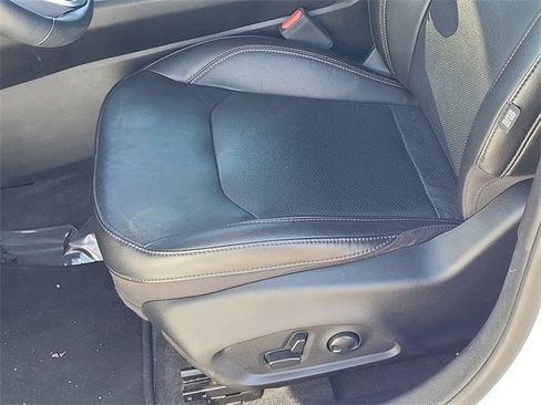 Used 2022 Jeep Compass Limited w/ Sun and Sound Group image 24