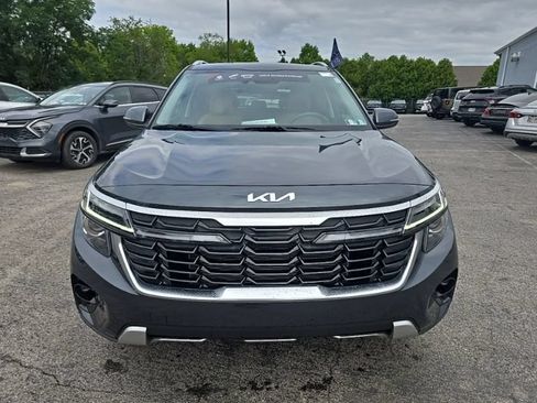 Certified 2024 Kia Seltos EX AWD/4WD image 2