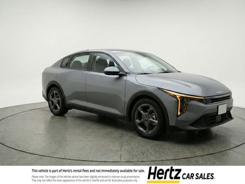Used 2025 Kia K4 FWD image 1
