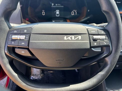 Used 2025 Kia K4 FWD image 27