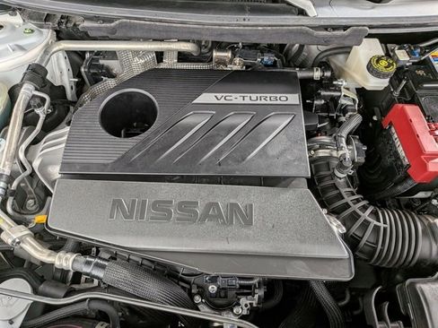 Used 2024 Nissan Rogue SV w/ SV Premium Package image 30