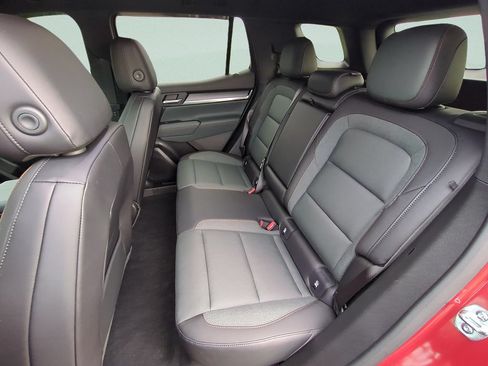 Used 2026 GMC Terrain AT4 w/ Convenience Package III AWD/4WD image 10