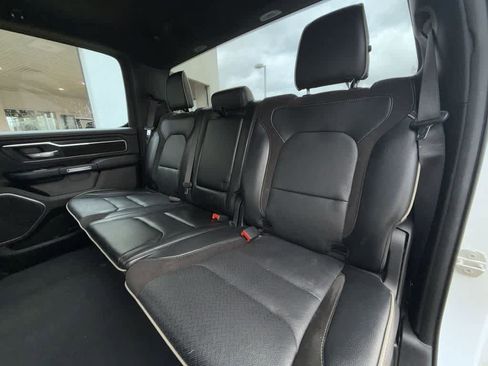 Used 2024 RAM 1500 Laramie image 12