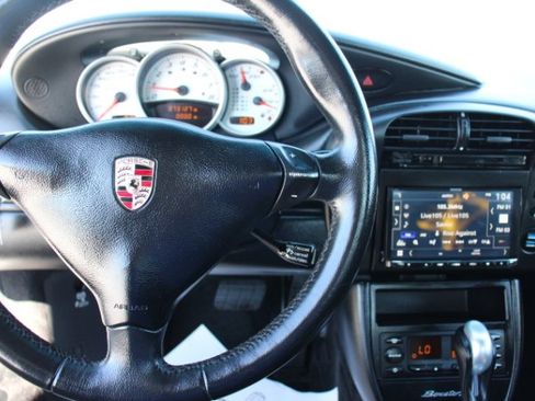 Used 2004 Porsche Boxster S image 21