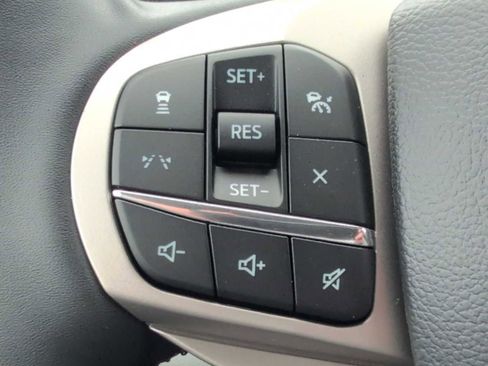 New 2026 Ford Explorer Active w/ Active Comfort Package RWD image 23