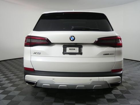 Used 2021 BMW X5 sDrive40i w/ Premium Package image 4