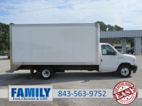 Used 2021 Ford E-350 and Econoline 350 Super Duty w/ Power Windows & Locks Group image 1