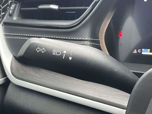 New 2026 Jeep Grand Cherokee Limited image 32