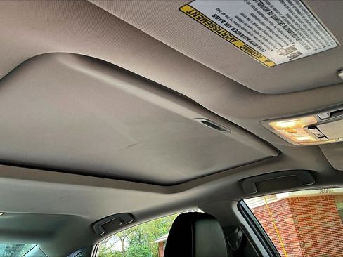 Used 2015 Toyota Avalon XLE Touring image 27