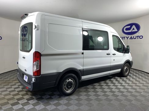 Used 2018 Ford Transit 150 130 Medium Roof image 3