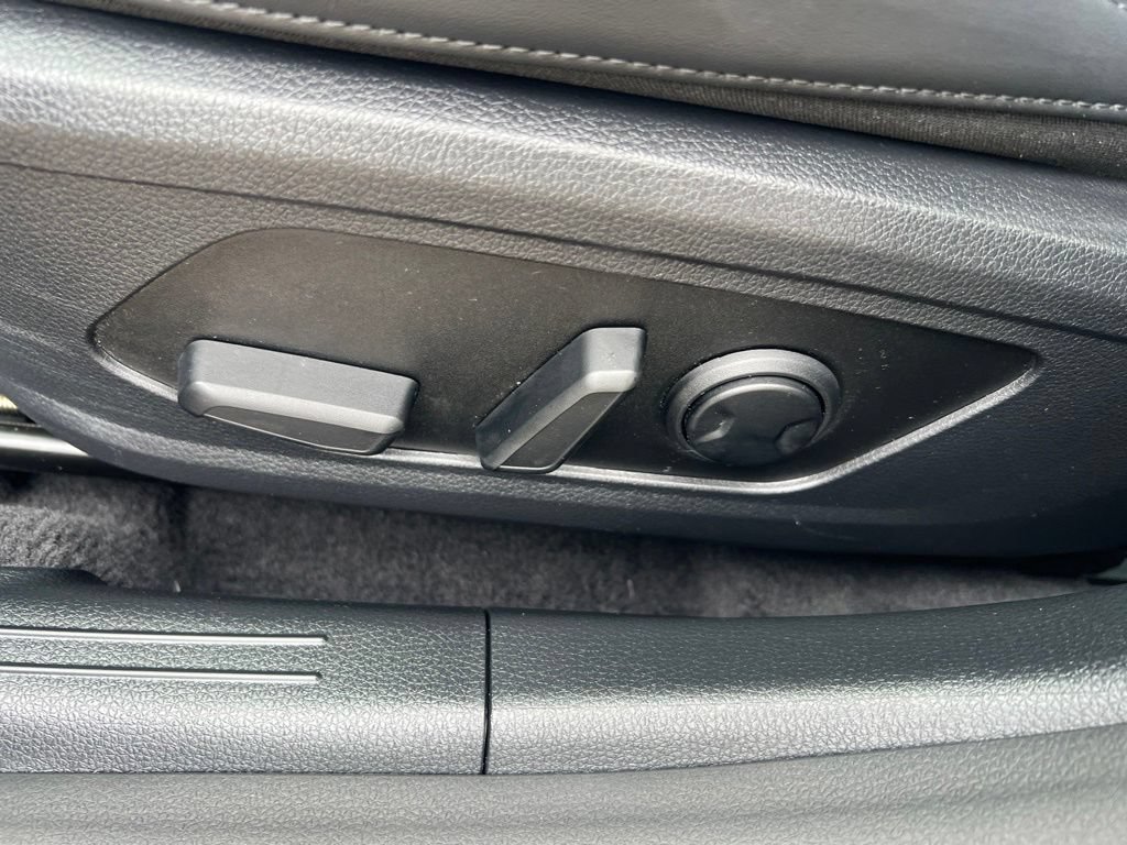 Certified 2025 Kia K5 GT-Line AWD/4WD image 45