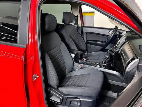 Used 2022 Ford Ranger XLT w/ Equipment Group 301A Mid image 18