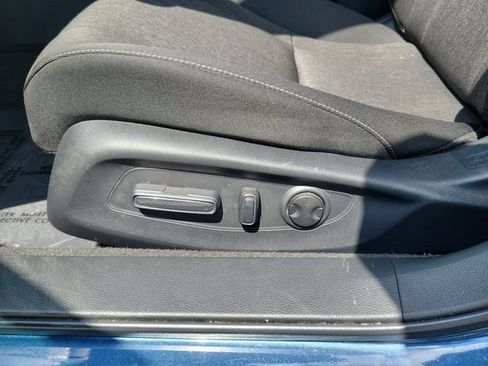 Certified 2025 Honda Accord SE image 10