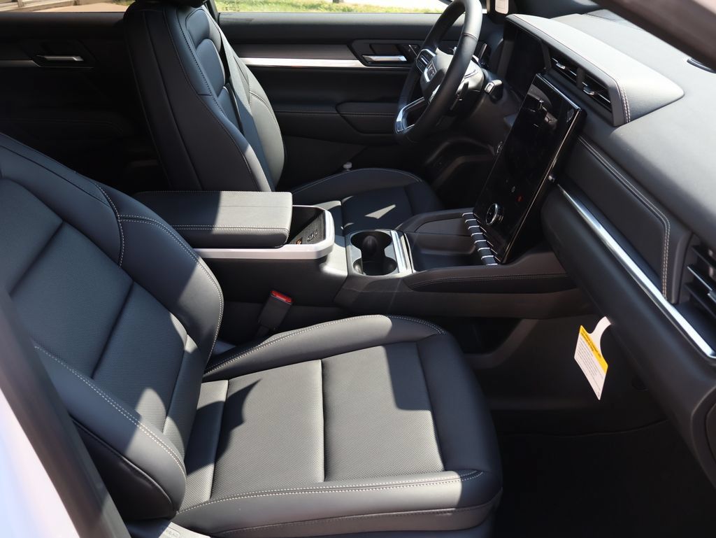 New 2027 GMC Terrain Elevation w/ Elevation Premium Package AWD/4WD image 7
