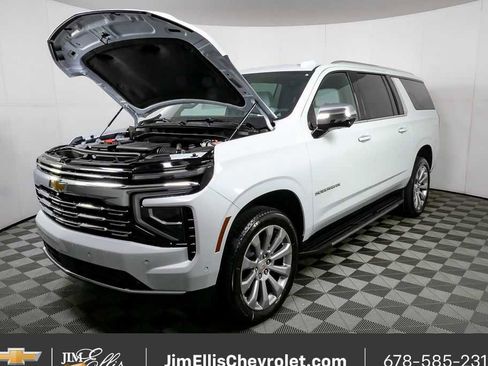 New 2026 Chevrolet Suburban Premier w/ Sun And Tow Package image 36