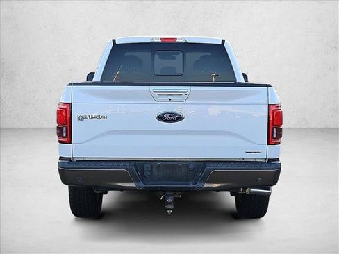 Used 2016 Ford F150 Lariat w/ Equipment Group 502A Luxury AWD/4WD image 7