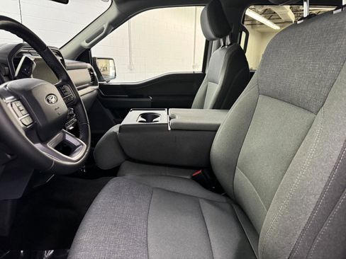 Used 2024 Ford F150 XLT image 12