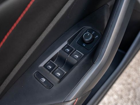 Used 2024 Volkswagen Jetta GLI Autobahn w/ GLI Black Package image 11