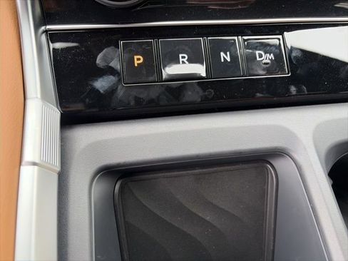 New 2026 Nissan Armada SL w/ Captain's Chari Seat Package image 18