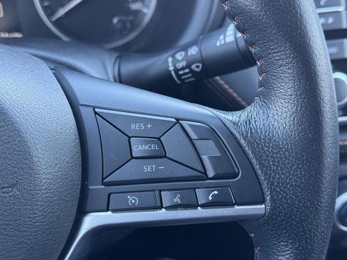 Used 2020 Nissan Kicks SR w/ SR Premium Package image 19