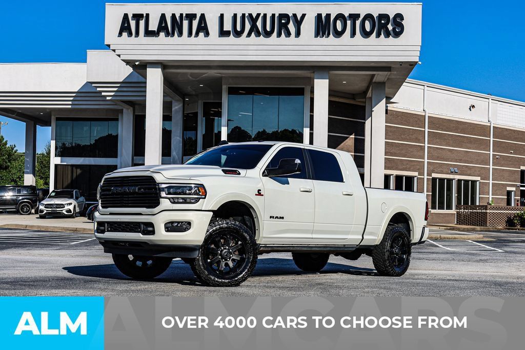 Used 2022 RAM 3500 Laramie AWD/4WD image 2