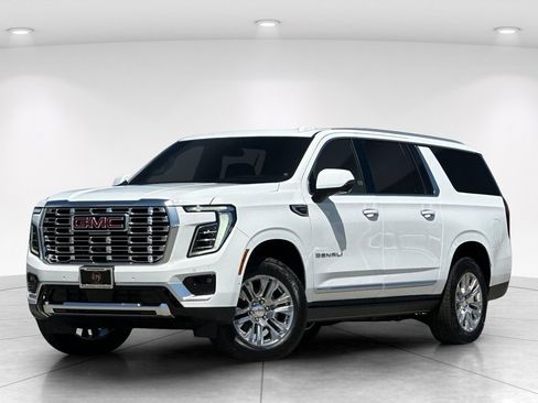 New 2026 GMC Yukon XL Denali w/ Sun & Power Step Package AWD/4WD image 2