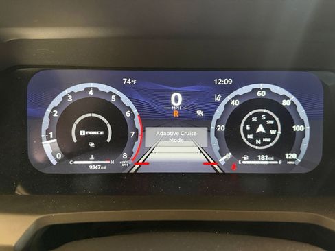 Used 2025 Toyota Tacoma TRD Off-Road image 35