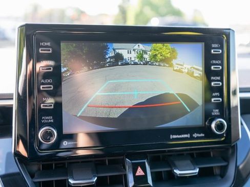 Used 2022 Toyota Corolla SE w/ SE Preferred Package image 28