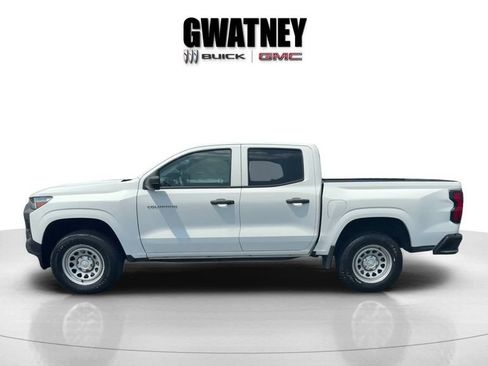 Used 2024 Chevrolet Colorado W/T RWD image 8