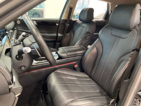 Used 2025 Genesis GV80 2.5T Standard image 11