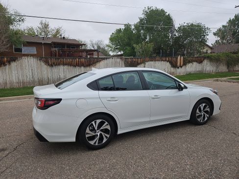 Used 2025 Subaru Legacy Premium AWD/4WD image 4