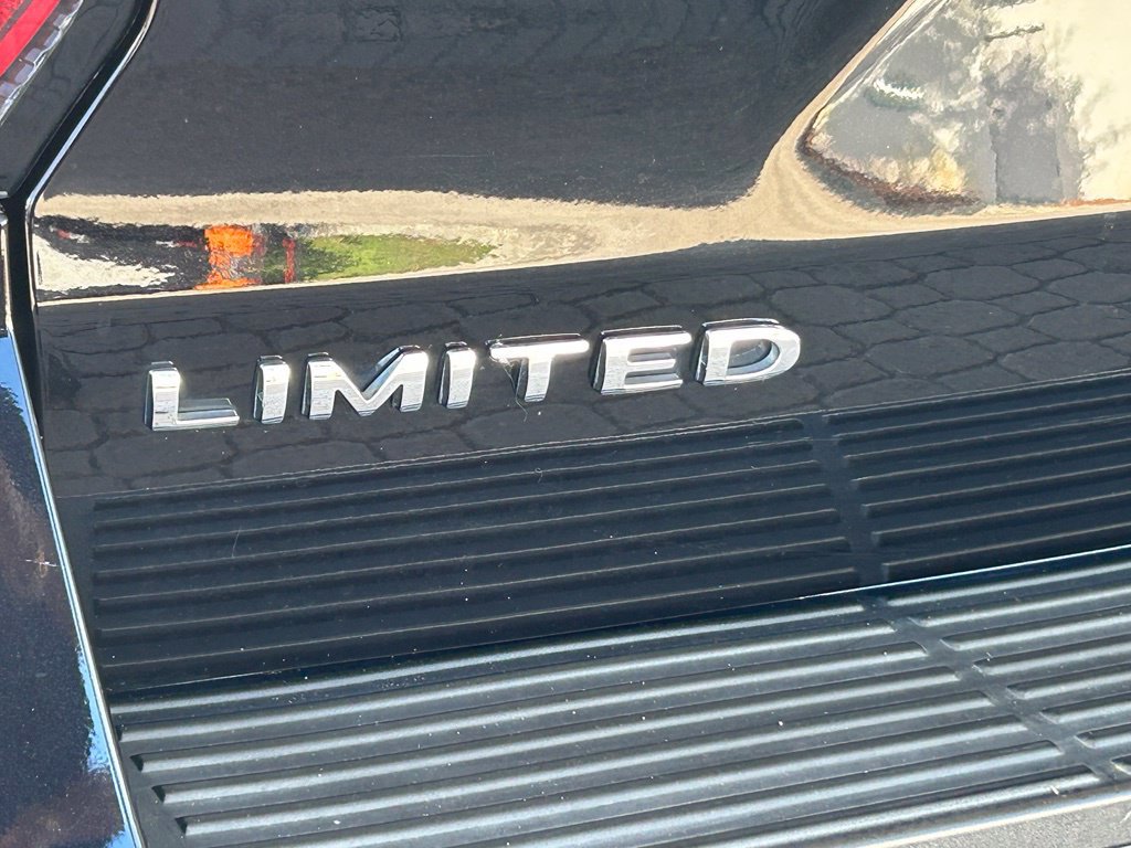 Used 2021 Ford Expedition Limited RWD image 23