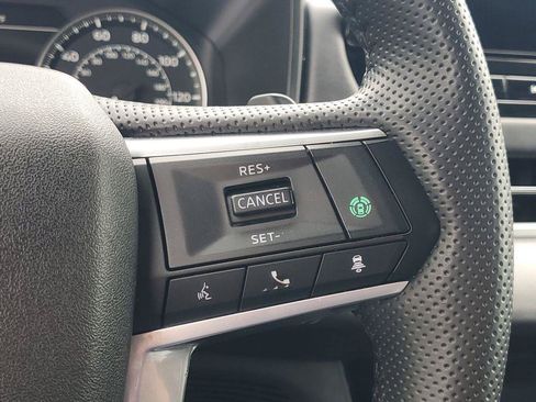 Used 2025 Mitsubishi Outlander SE AWD/4WD image 13