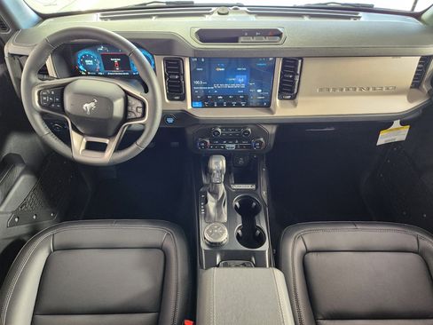 New 2026 Ford Bronco Outer Banks AWD/4WD image 15
