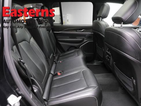 Used 2024 Jeep Grand Cherokee Limited 4xe AWD/4WD image 25