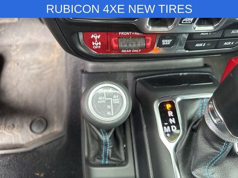 Used 2021 Jeep Wrangler Unlimited Rubicon 4xe w/ Steel Bumper Group AWD/4WD image 31