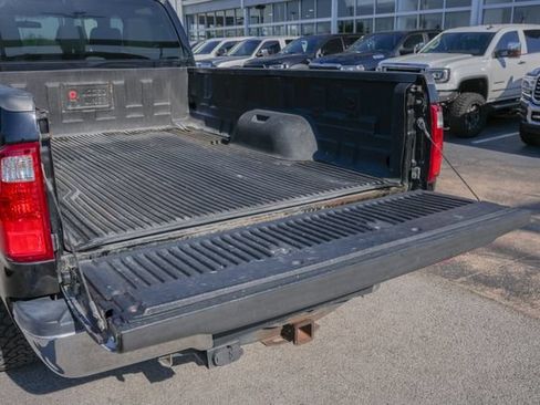 Used 2016 Ford F250 XLT AWD/4WD image 12