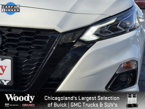 Used 2022 Nissan Altima 2.5 SR w/ Midnight Edition Package image 10