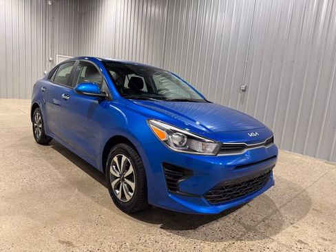 Used 2023 Kia Rio S w/ Technology Package FWD image 4