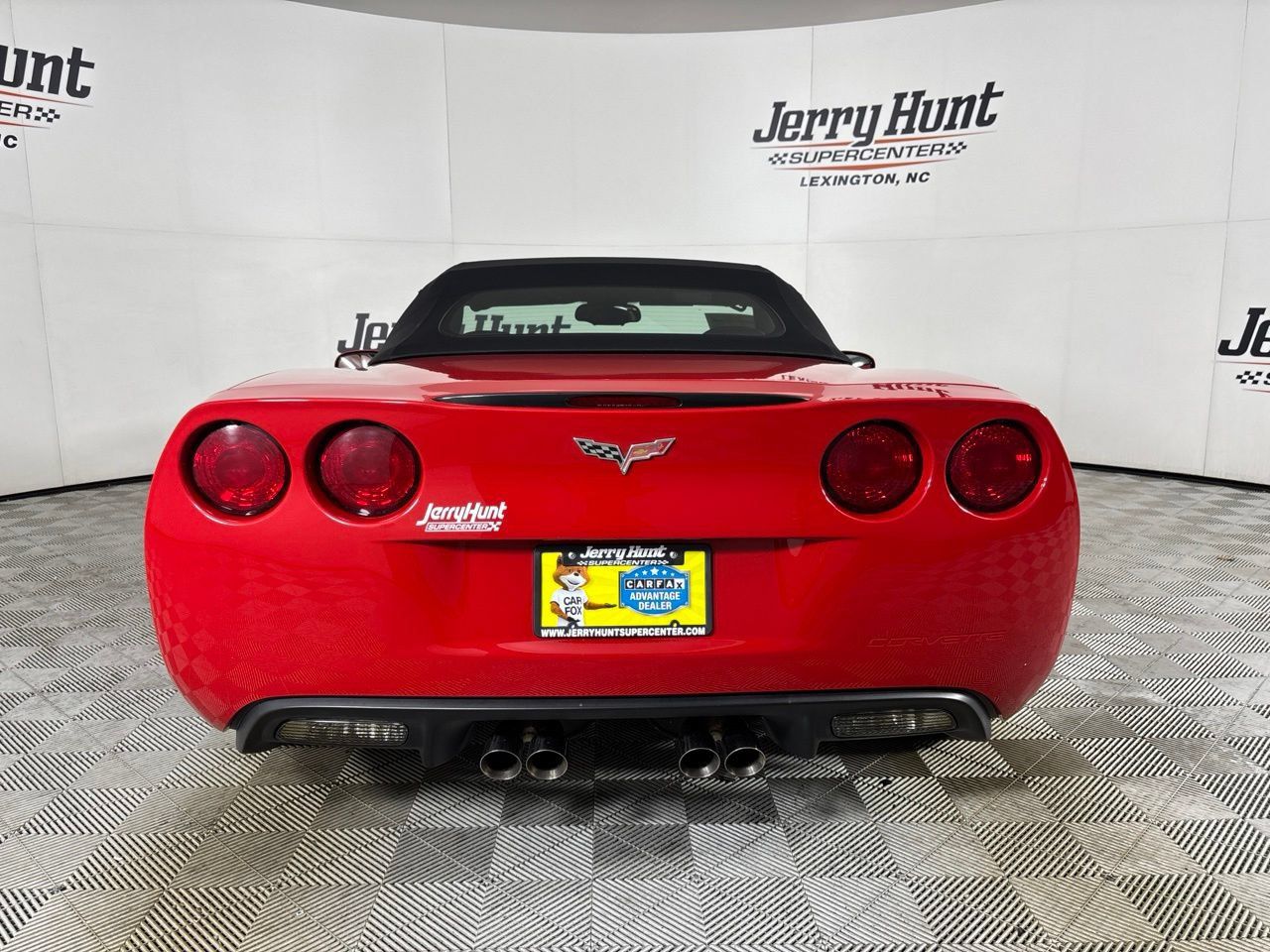 Used 2007 Chevrolet Corvette Convertible w/ Preferred Equipment Group RWD image 5