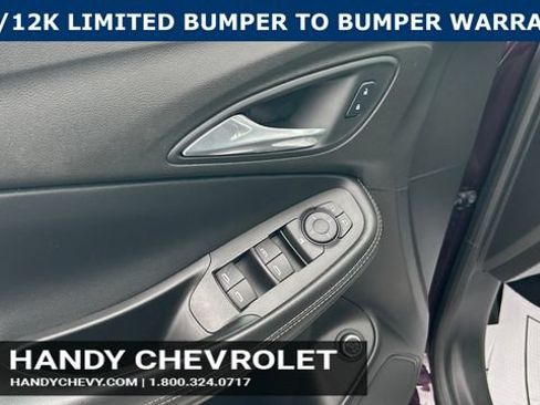 Certified 2021 Buick Encore GX Select AWD/4WD image 13