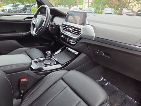 Used 2024 BMW X3 sDrive30i w/ Convenience Package RWD image 14